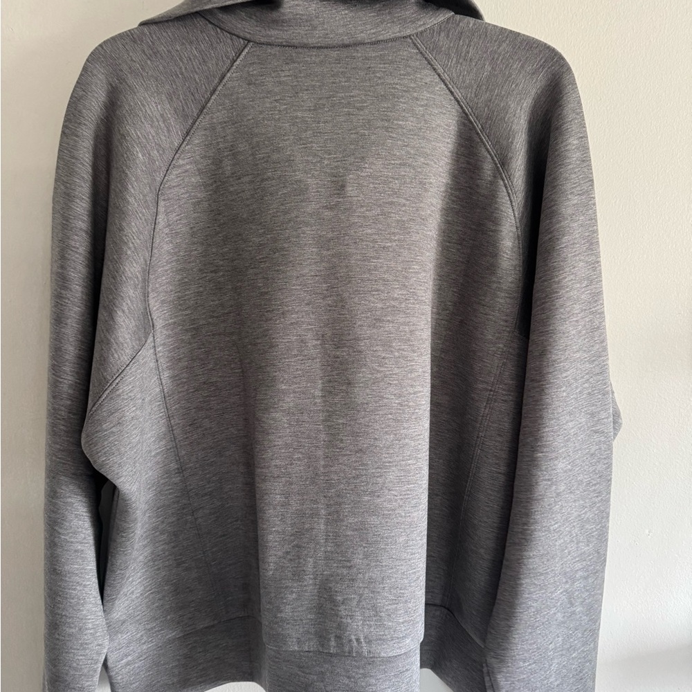 SPANX women’s  Gray Zip-Up Sweatshirt - Picture 3 of 3